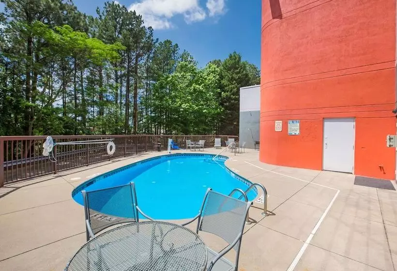 Fotos del hotel Budgetel Inns & Suites - Atlanta Galleria Stadium:  19