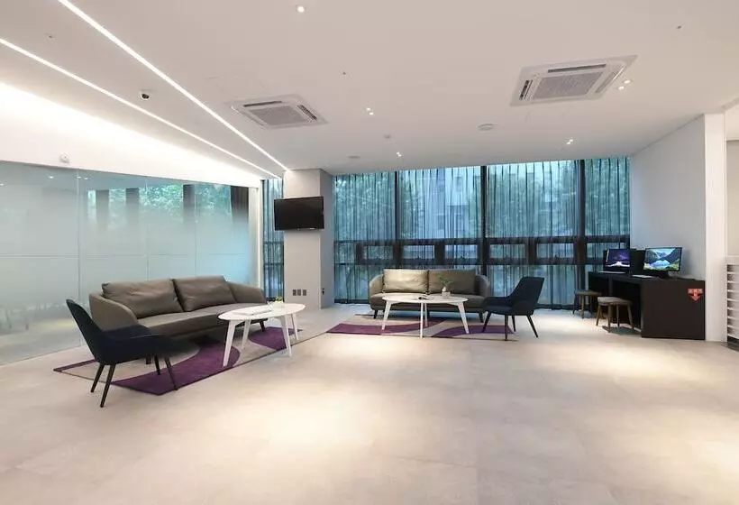 Fotos del hotel Orakai Daehakro:  23