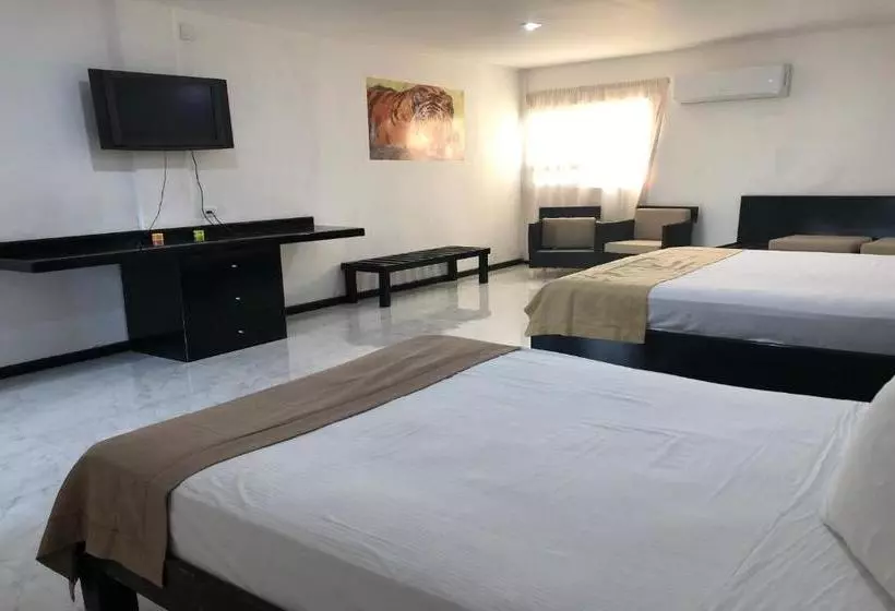 Fotos del hotel Hacienda Madroño Cancùn:  5
