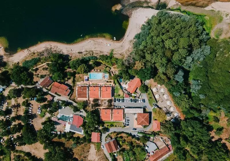 Fotos del hotel Selina Gerês:  14