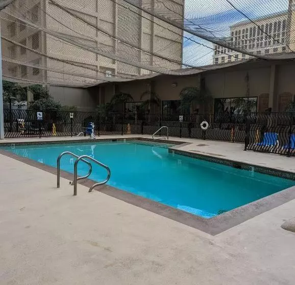 Fotos del hotel Jockey Club Resort Suites:  3