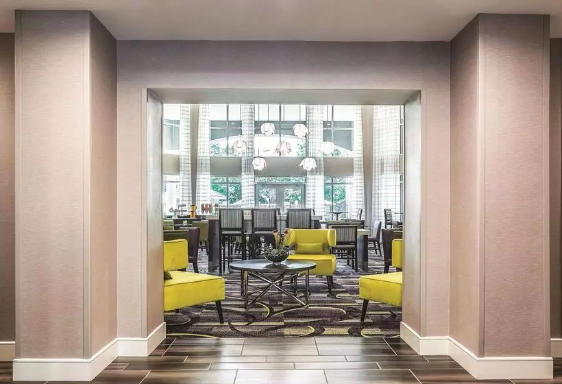 Fotos del hotel La Quinta By Wyndham Atlanta Perimeter Medical:  8