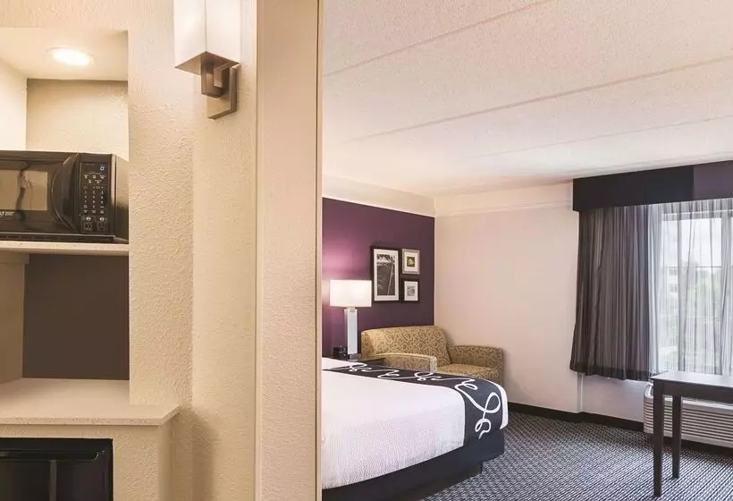 Fotos del hotel La Quinta By Wyndham Atlanta Perimeter Medical:  20