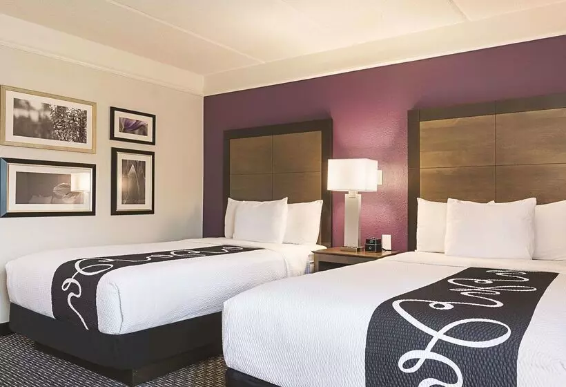 Fotos del hotel La Quinta By Wyndham Atlanta Perimeter Medical:  15