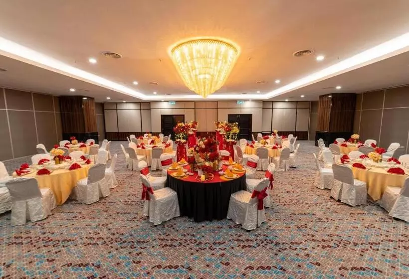 Fotos del hotel Travelodge Ipoh:  8
