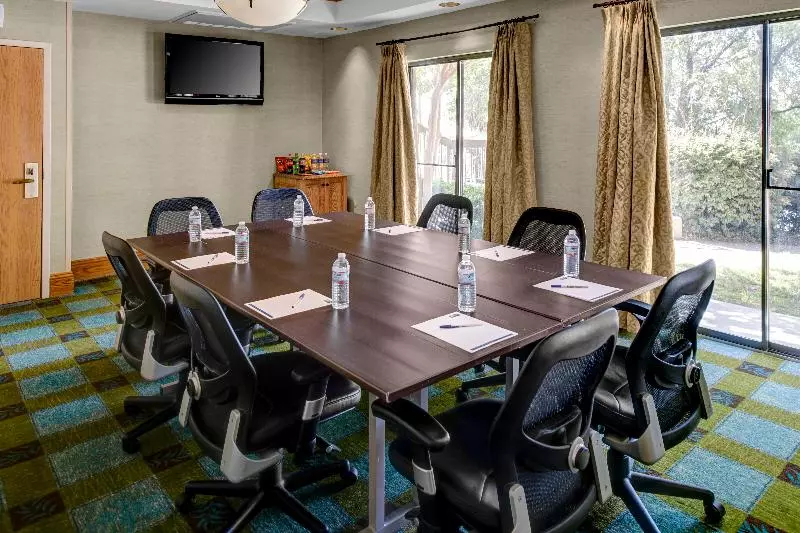 Fotos del hotel Holiday Inn Express Hotel & Suites Atlanta Buckhead, An Ihg:  12