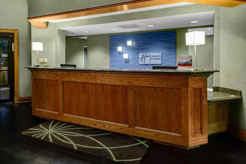 Fotos del hotel Holiday Inn Express Hotel & Suites Atlanta Buckhead, An Ihg:  2