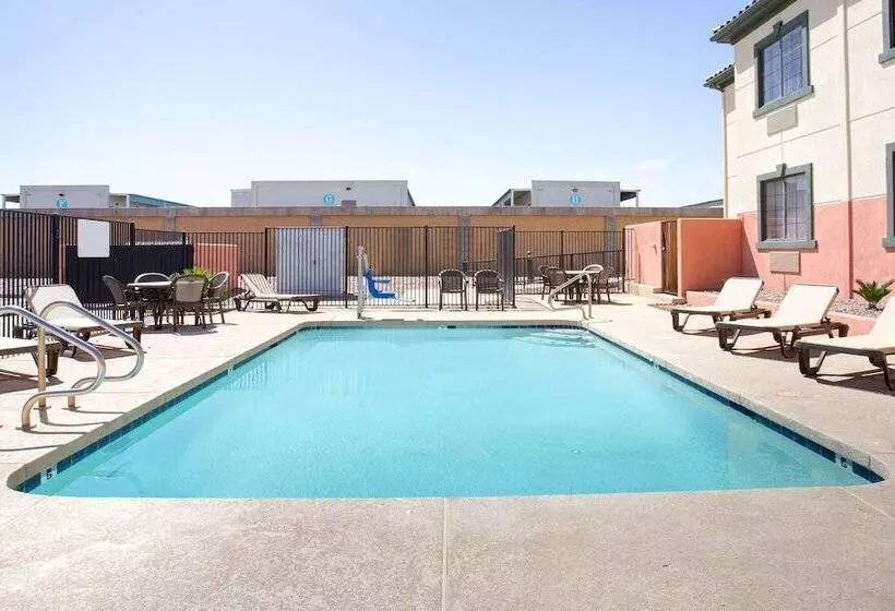 Fotos del hotel Baymont By Wyndham Phoenix I10 Near 51st Ave:  7