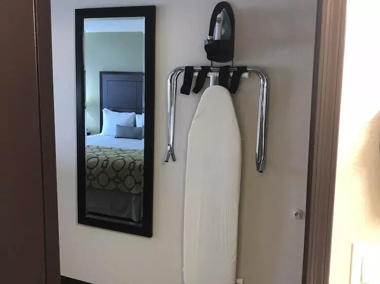 Fotos del hotel Baymont By Wyndham Phoenix I10 Near 51st Ave:  21