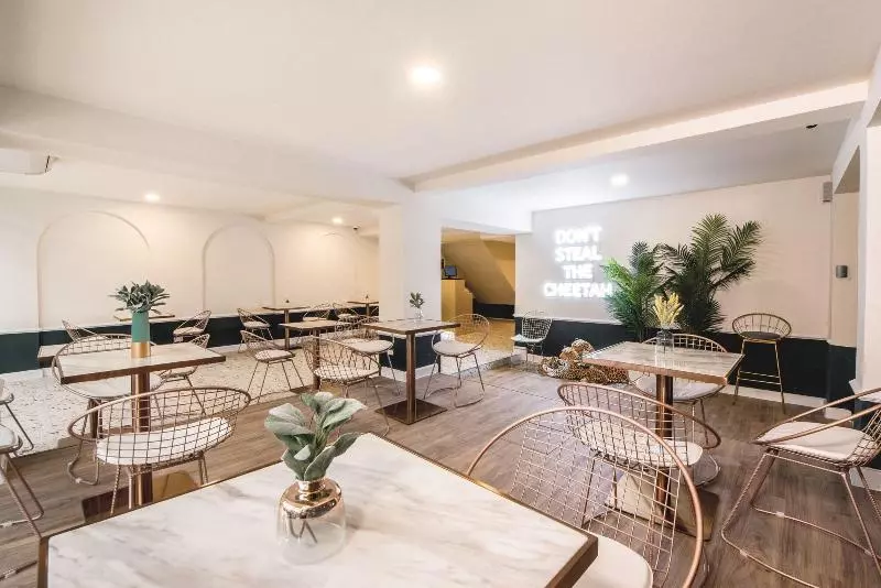 Fotos del hotel Theme Boutique  Bangkok:  2
