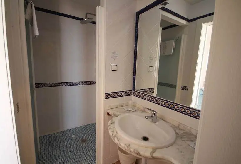 Fotos del hotel Mediterraneo Carihuela:  8