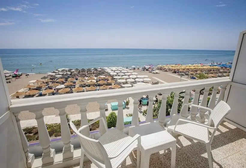 Fotos del hotel Mediterraneo Carihuela:  16