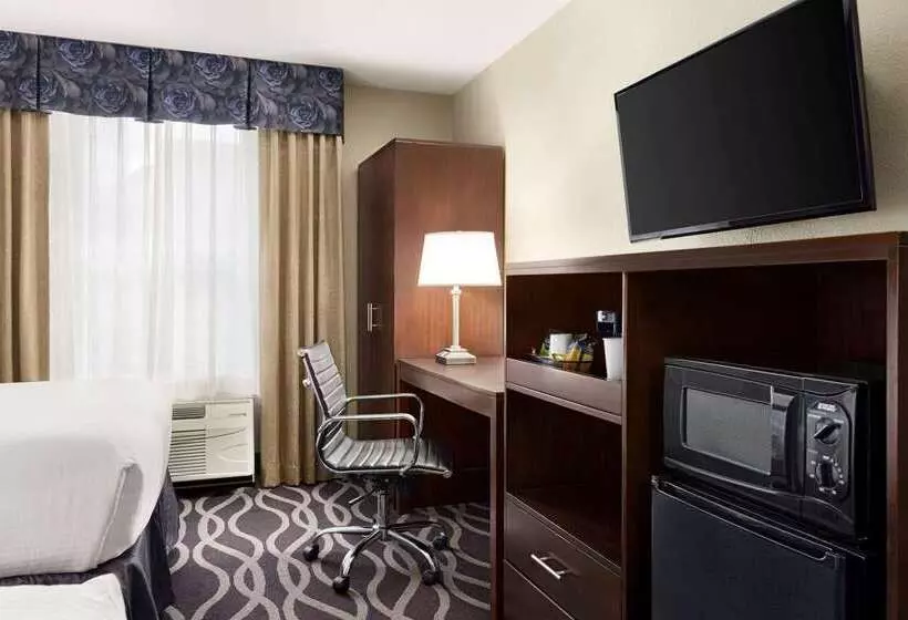 Best Western Plus Dallas  & Conference Center