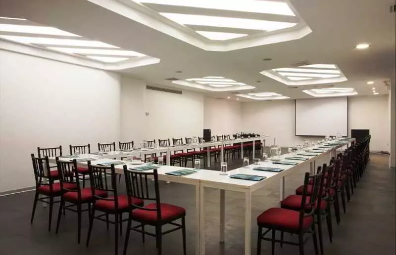 Fotos del hotel BTH Hotel:  12