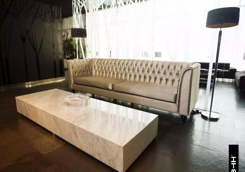 Fotos del hotel BTH Hotel:  2