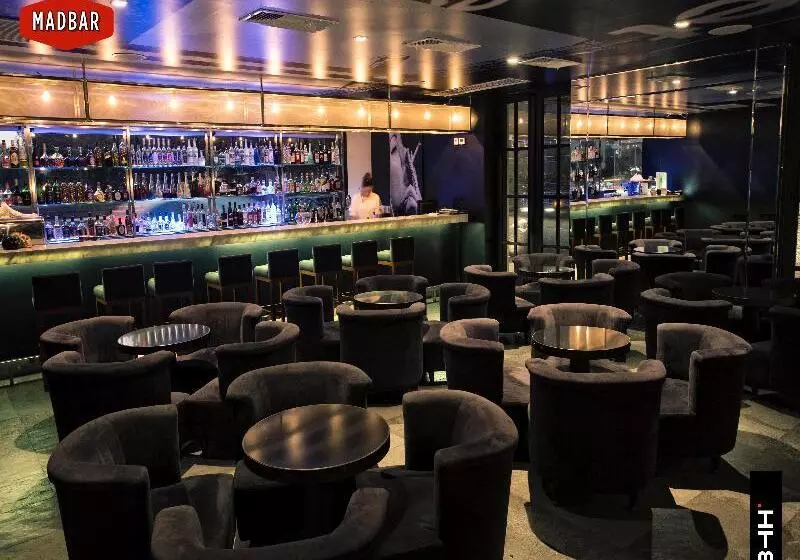 Fotos del hotel BTH Hotel:  5