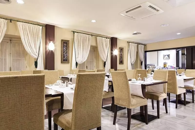 Fotos del hotel Cervantes:  7