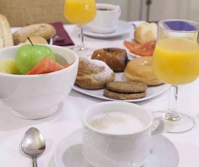 Fotos del hotel Cervantes:  3