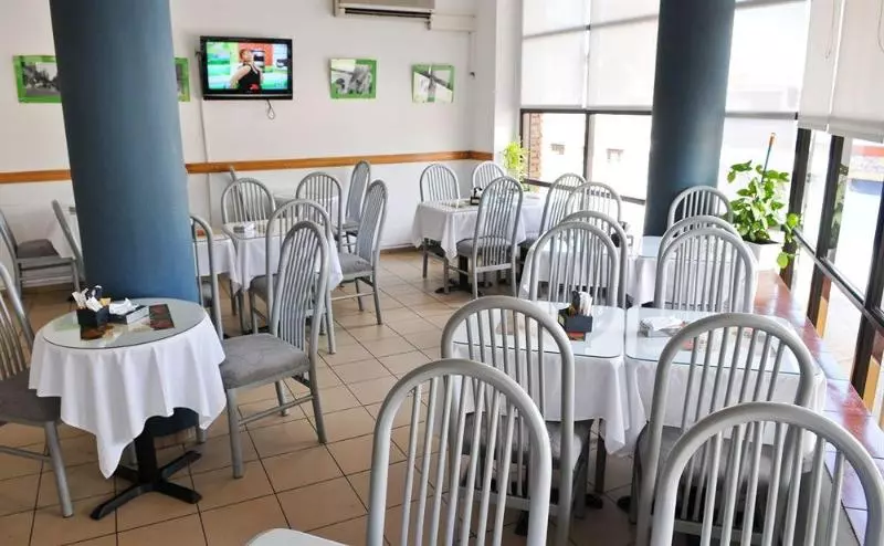 Fotos del hotel Tres Cruces:  6