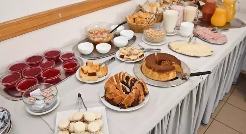 Fotos del hotel Tres Cruces:  5