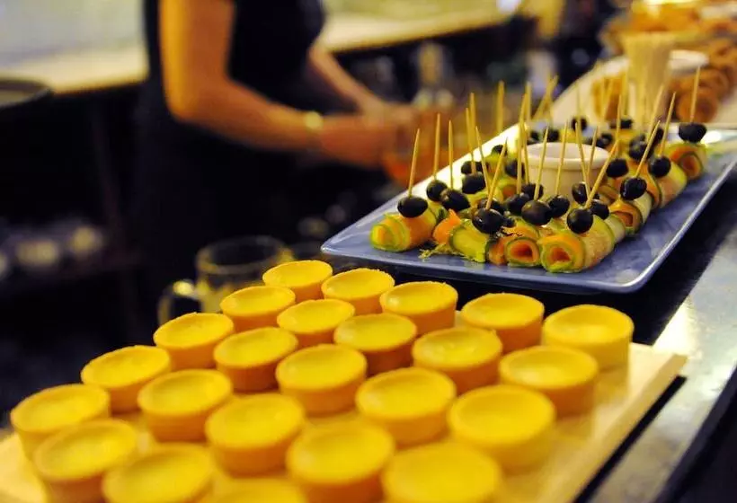 Fotos del hotel The Royal Highland:  2