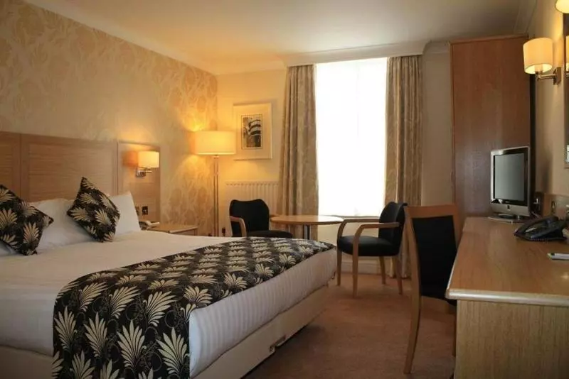 Fotos del hotel Weetwood Hall Conference Centre &:  7