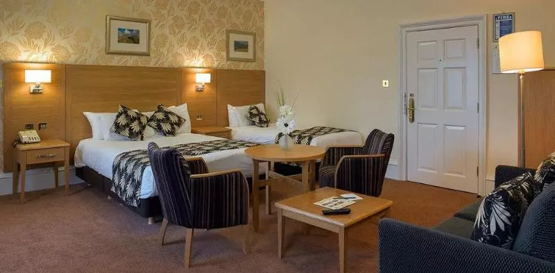 Fotos del hotel Weetwood Hall Conference Centre &:  9