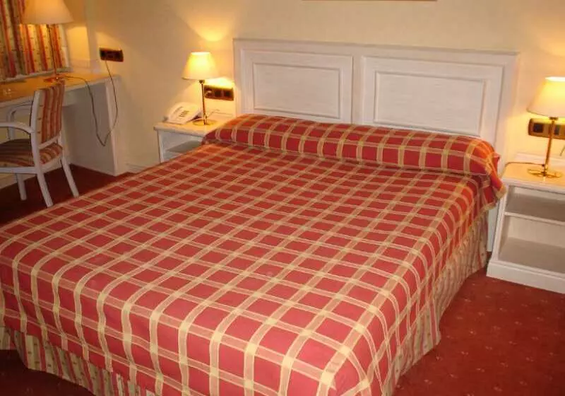 Fotos del hotel Ilunion Bel-art:  10