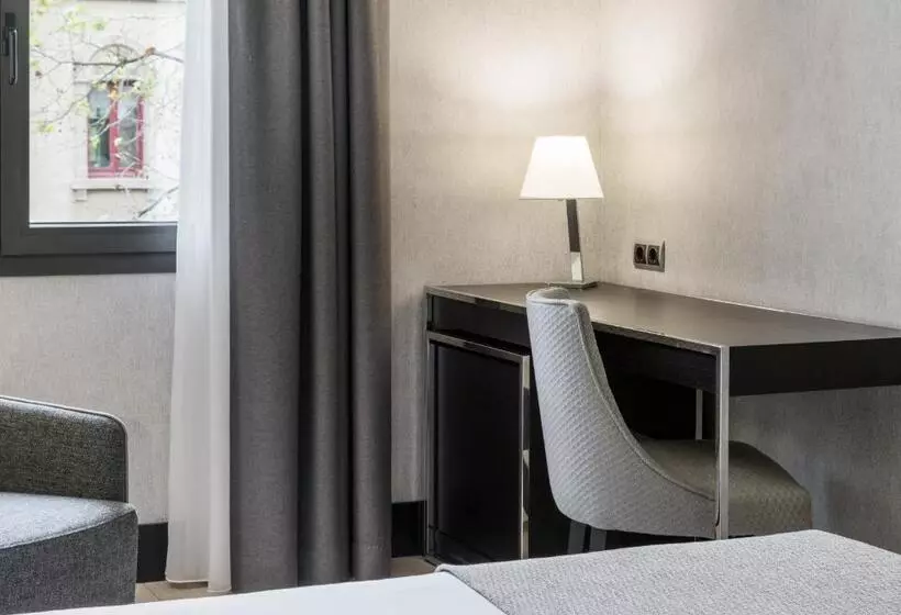 Fotos del hotel Ilunion Bel-art:  13