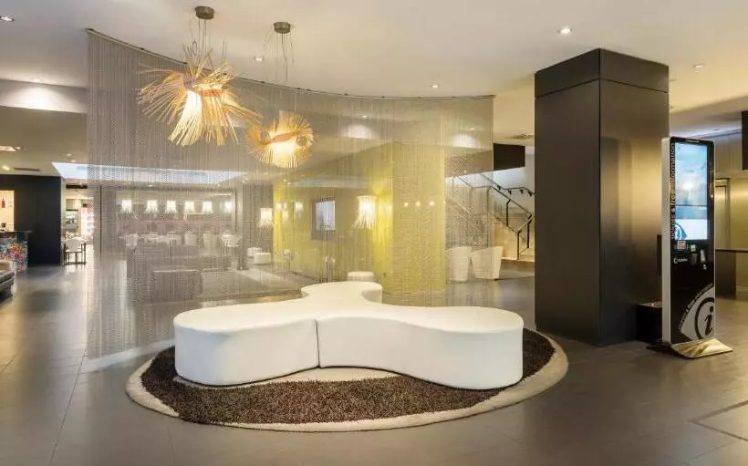 Fotos del hotel Ilunion Bel-art:  28