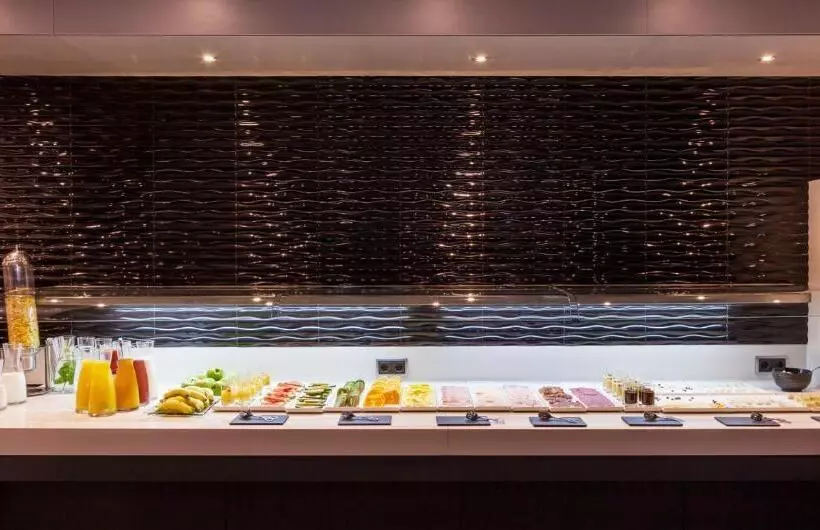 Fotos del hotel Ilunion Bel-art:  36