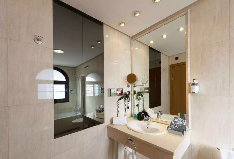 Fotos del hotel Jerez Centro, Affiliated by Meliá:  43