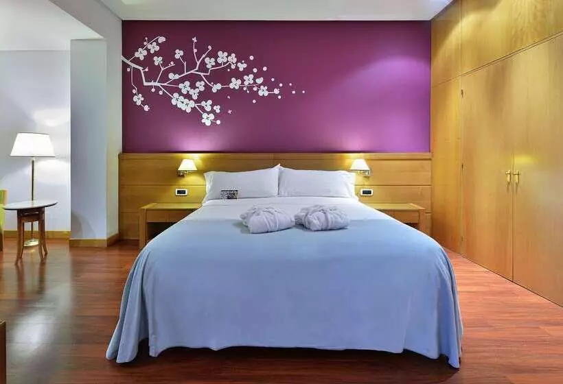 Fotos del hotel Málaga Alameda Centro, Affiliated by Meliá:  12