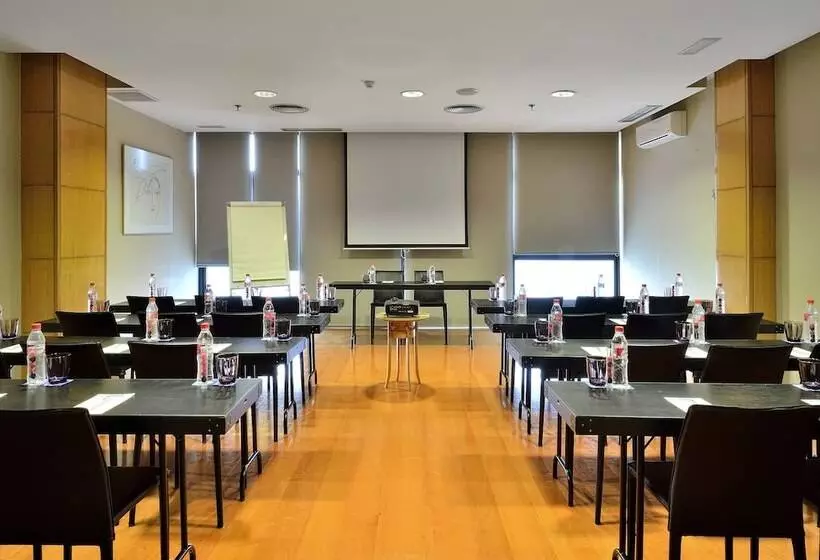 Fotos del hotel Málaga Alameda Centro, Affiliated by Meliá:  41