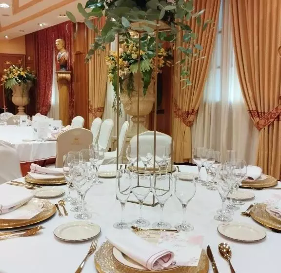 Fotos del hotel Conde Ansúrez:  9