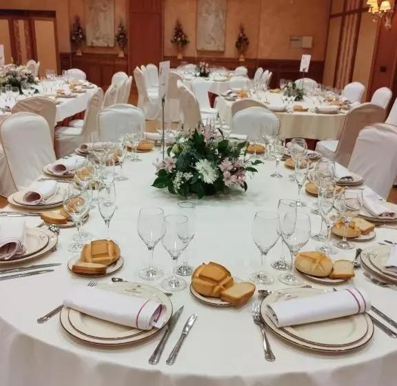 Fotos del hotel Conde Ansúrez:  19