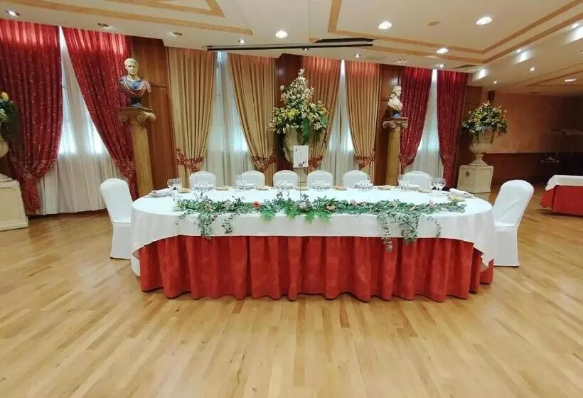 Fotos del hotel Conde Ansúrez:  16