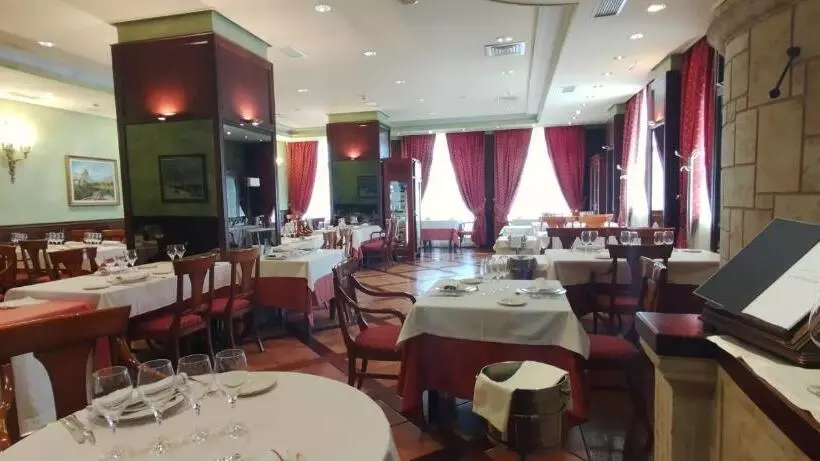 Fotos del hotel Conde Ansúrez:  2