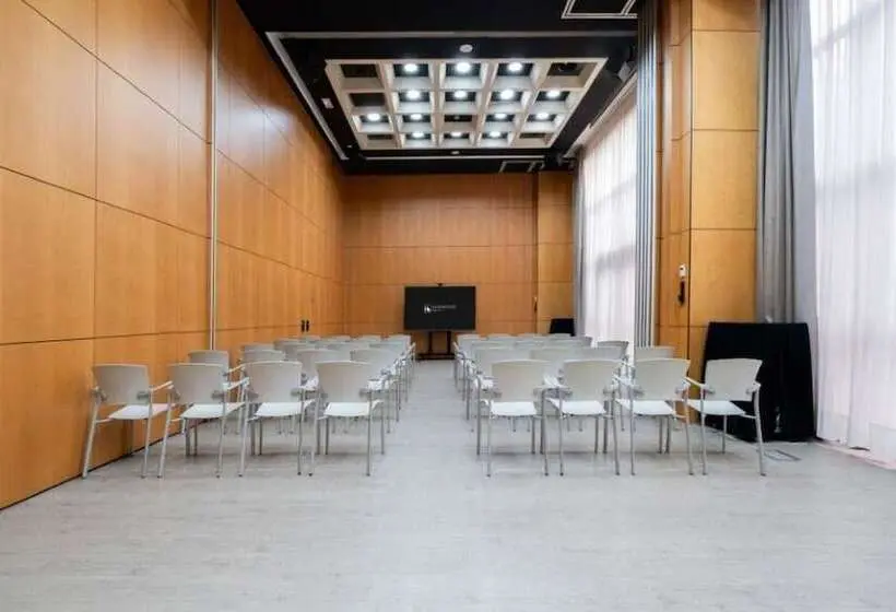 Fotos del hotel Silken Puerta Madrid:  36