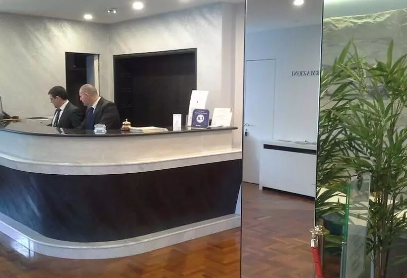 Fotos del hotel Park  Dei Massimi:  4