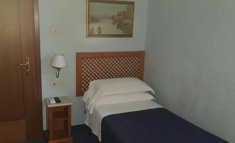 Fotos del hotel Silva:  3