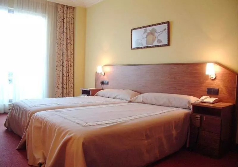 Fotos del hotel Spa Milagros Golf:  18