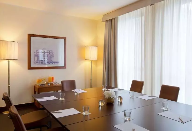 Fotos del hotel Starhotels Business Palace:  7