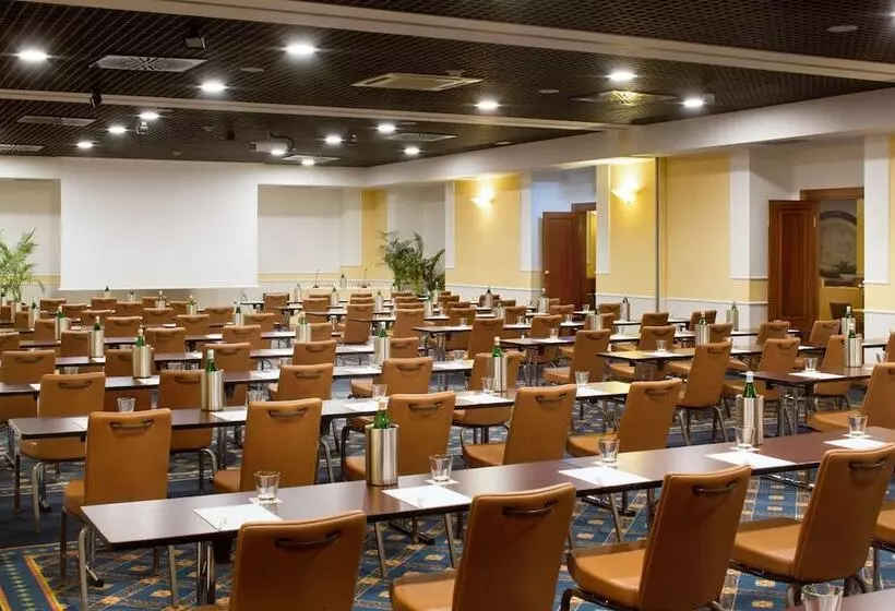 Fotos del hotel Starhotels Business Palace:  4