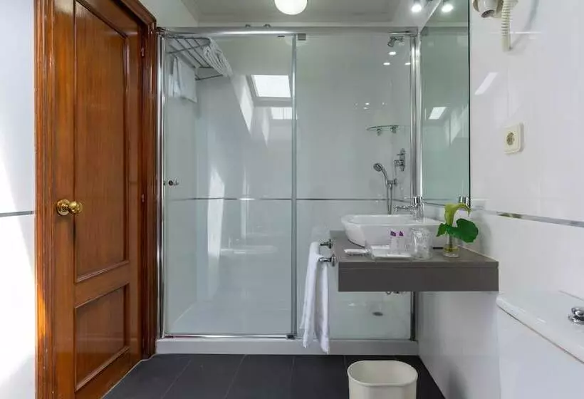 Fotos del hotel Chateau La Roca:  6