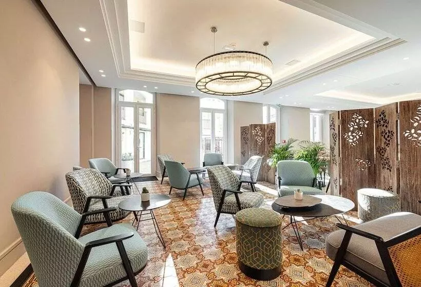 Ellington Nice Centre