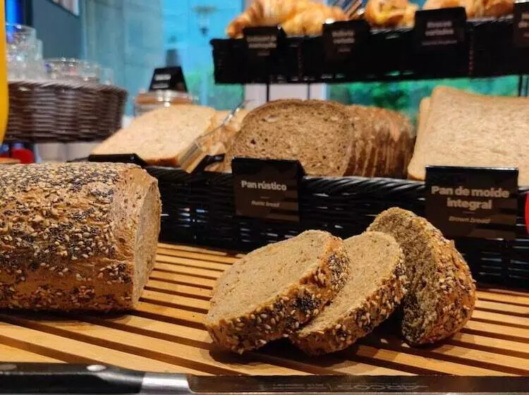 Fotos del hotel Ibis Alcala De Henares La Garena:  21