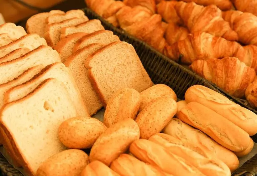 Fotos del hotel Ibis Alcala De Henares La Garena:  17