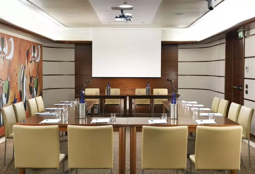 Fotos del hotel Unahotels Cusani Milano:  5