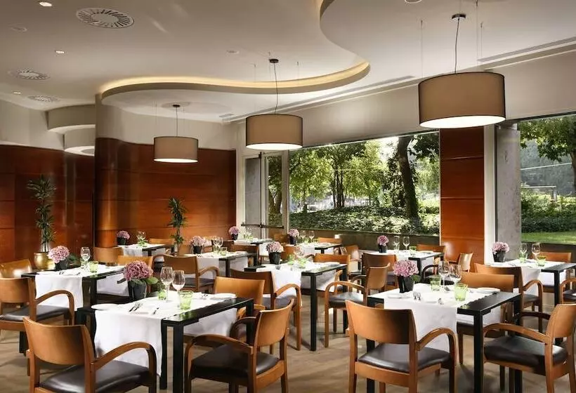 Fotos del hotel Unahotels Cusani Milano:  4